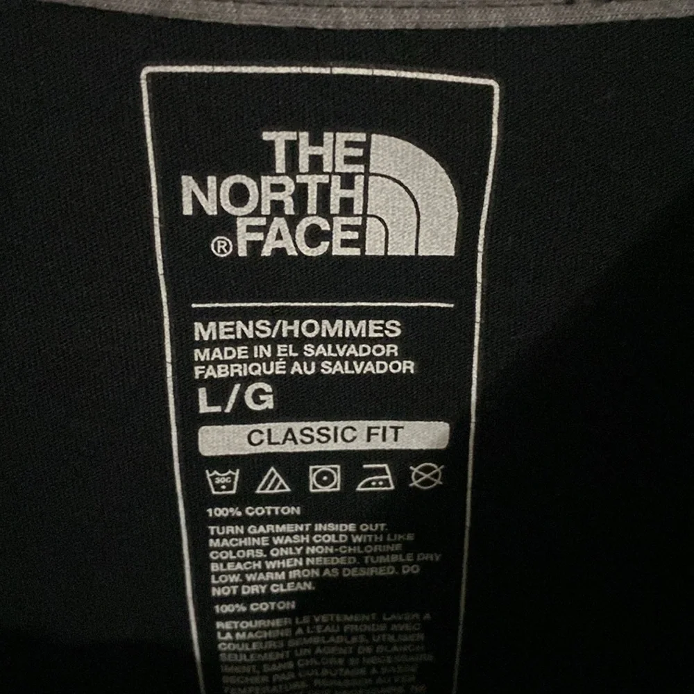 THE NORTH FACE Men’s Classic Fit 100% Cotton Black Long Sleeves T Shirt Size L